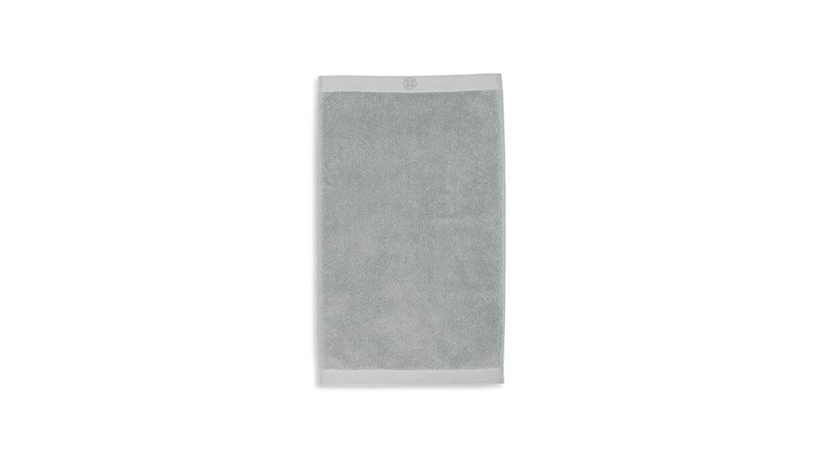 Kayori Yu linge de bain