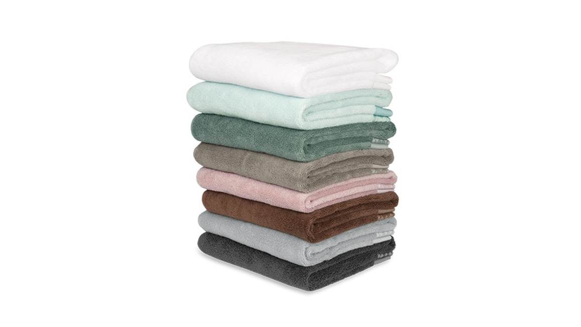 Kayori Yu linge de bain