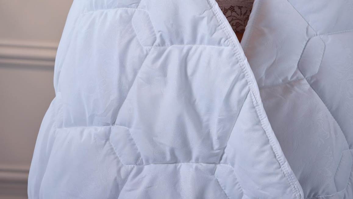 Essenza Circulaire couette été synthétique