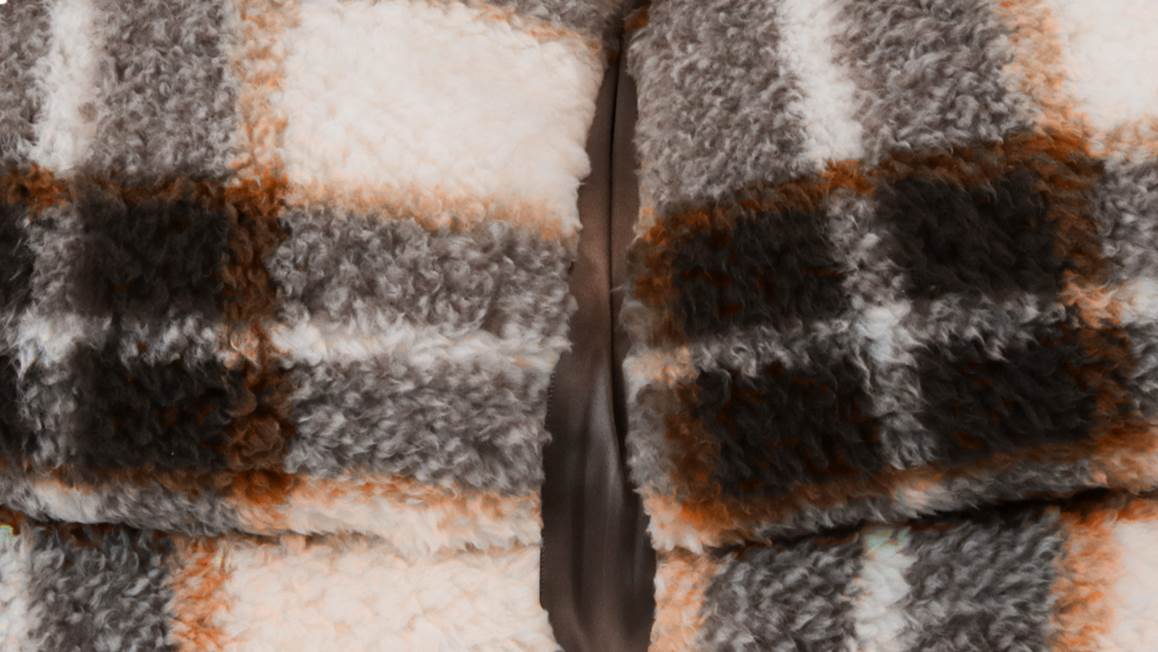 Unique Living Tris plaid polaire