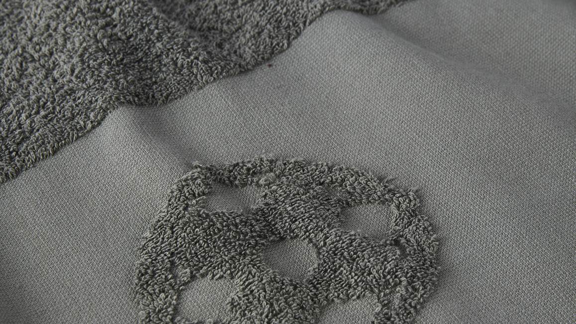 Kayori Soba serviette de plage