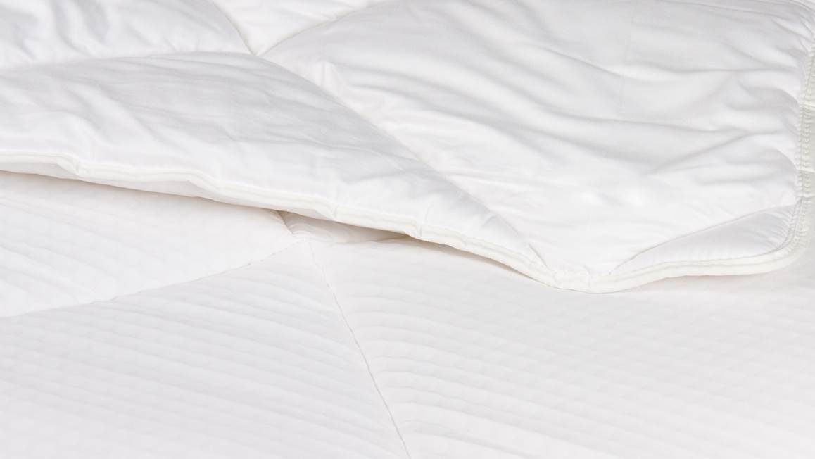 Snoozing Sleep Cool couette synthétique