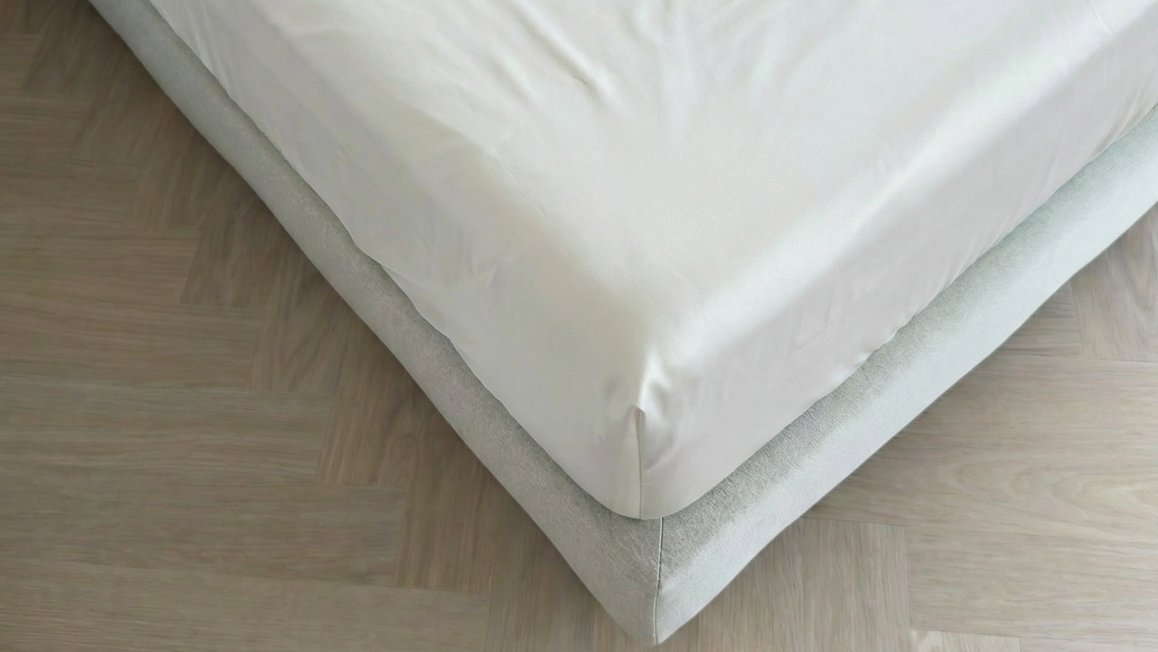 Kayori Saya drap-housse surmatelas satin