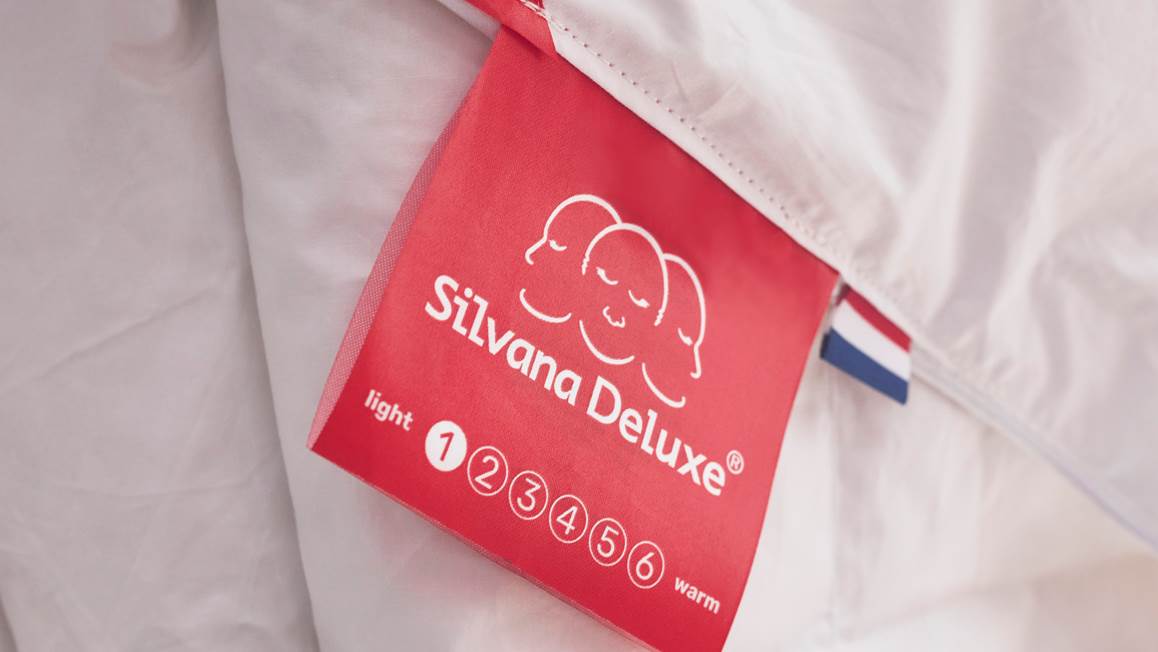 Silvana Deluxe couette très légère duvet