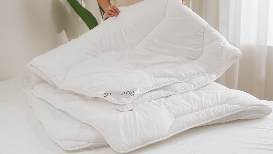 Snoozing Norway couette hiver synthétique