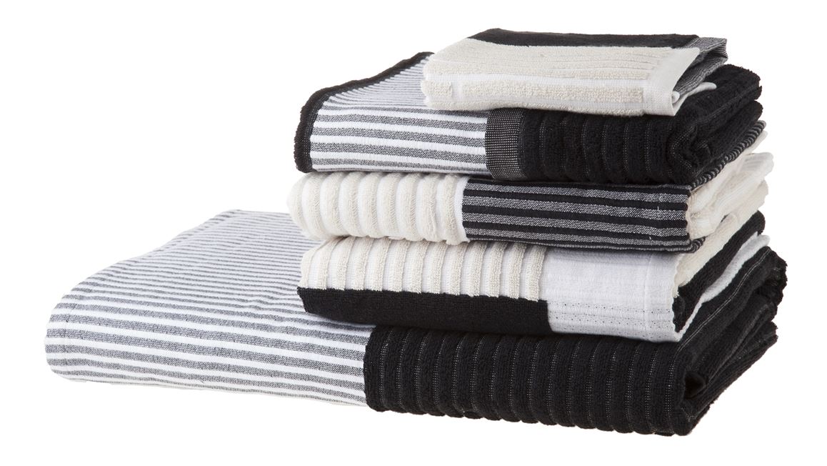 Mae Engelgeer Jet linge de bain