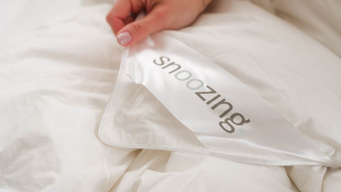 Snoozing Matterhorn couette 4 saisons duvet 