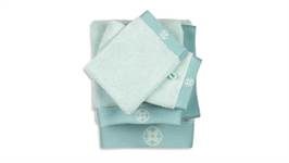 Kayori Yu linge de bain
