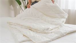 Snoozing Innsbruck couette enfant soie