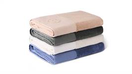 Kayori Soba serviette de plage
