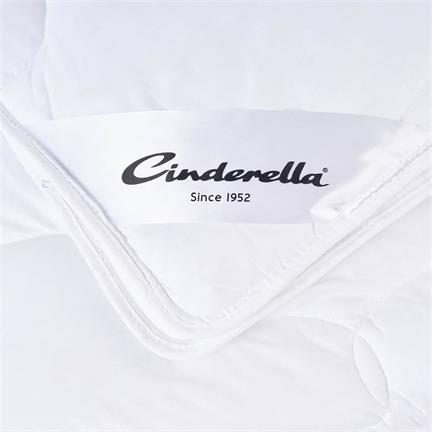 Cinderella Classic couette 4 saisons synthétique